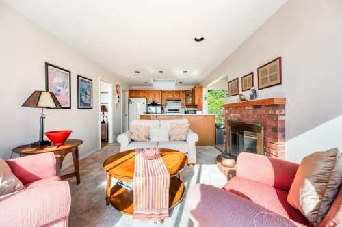 4815 Headland Close, West Vancouver, BC 