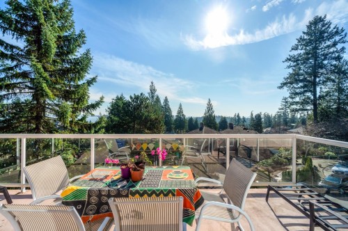 4815 Headland Close, West Vancouver, BC 