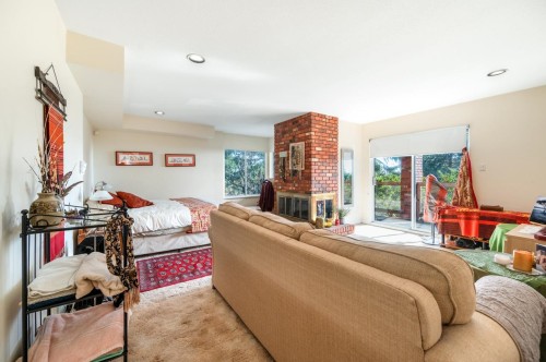 4815 Headland Close, West Vancouver, BC 