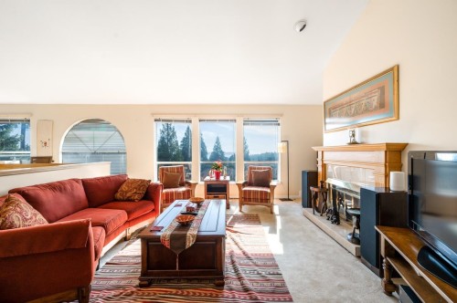 4815 Headland Close, West Vancouver, BC 