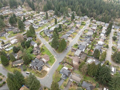 2212 Brookmount Avenue, Coquitlam, BC 