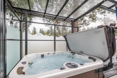 2212 Brookmount Avenue, Coquitlam, BC 