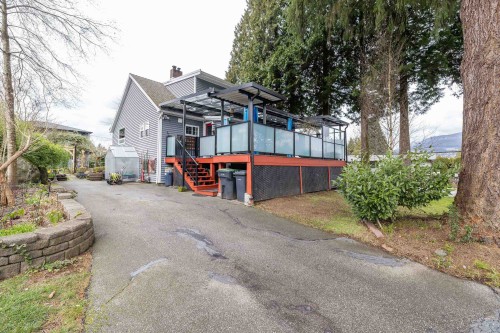 2212 Brookmount Avenue, Coquitlam, BC 