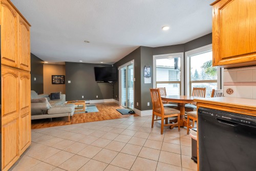 1372 Oxford Street, Coquitlam, BC 