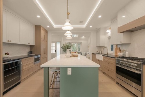 2542 Grant Street, Vancouver, BC 