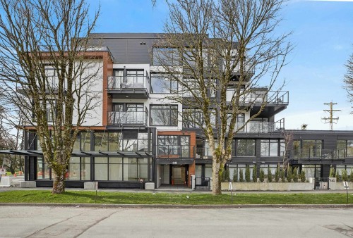 406-6485 Manitoba Street  Vancouver, BC V5Y 0P7