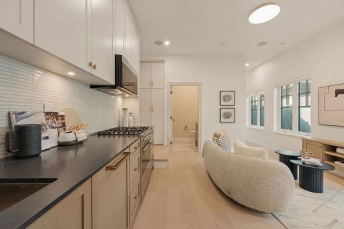 2544 Grant Street, Vancouver, BC 