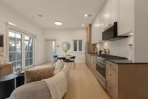 2544 Grant Street, Vancouver, BC 