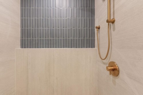 2540 Grant Street, Vancouver, BC 