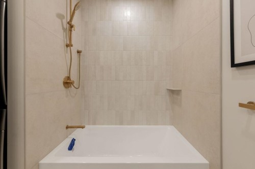 2540 Grant Street, Vancouver, BC 