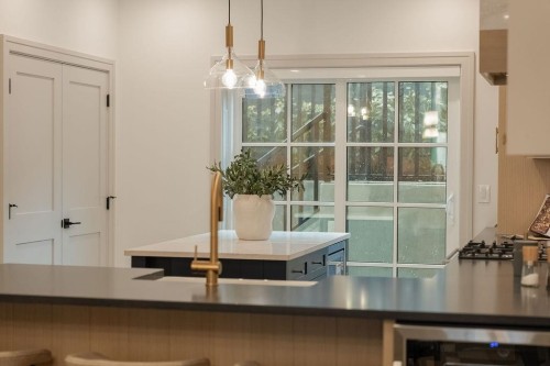 2540 Grant Street, Vancouver, BC 