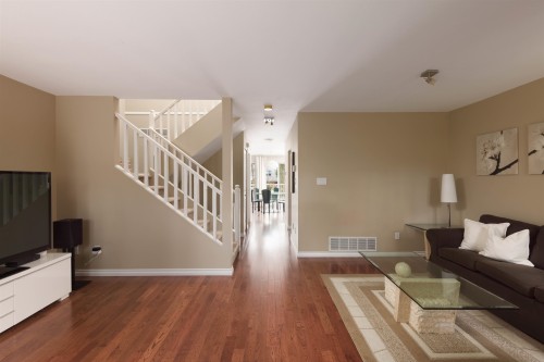 19-8701 16Th Avenue, Burnaby, BC 
