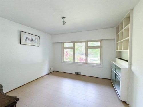 4922 Queensland Road, Vancouver, BC 