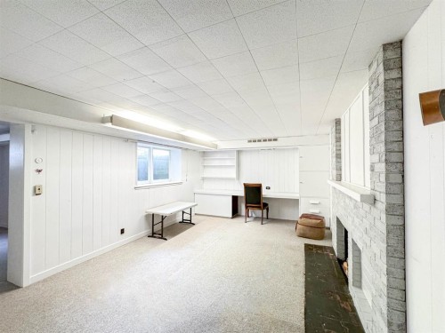 4922 Queensland Road, Vancouver, BC 