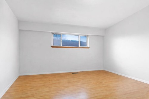 2630 1St Avenue E, Vancouver, BC 