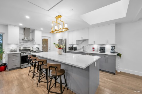 1249 Doran Road, North Vancouver, BC 