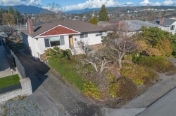 5745 Laurel Street  Burnaby, BC V5G 1N4