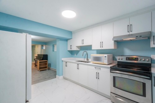 5745 Laurel Street, Burnaby, BC 