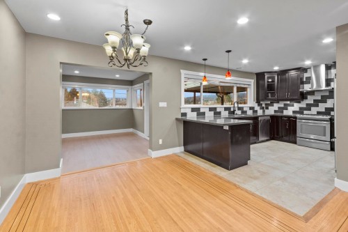 5745 Laurel Street, Burnaby, BC 