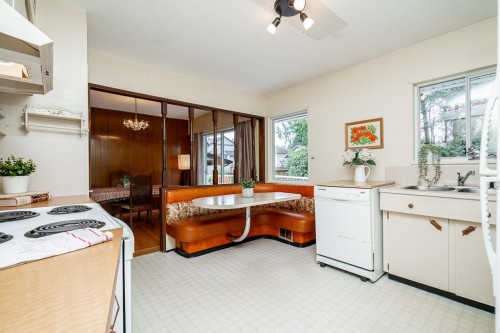 2293 Warrenton Avenue, Coquitlam, BC 