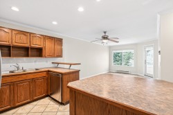 310-450 Bromley Street  Coquitlam, BC V3K 6S5