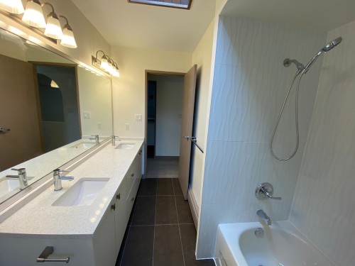 6372 Elgin Street, Vancouver, BC 