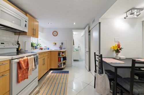 2156 Pender Street E, Vancouver, BC 