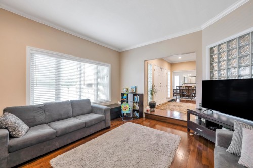 6271 Arlington Street, Vancouver, BC 