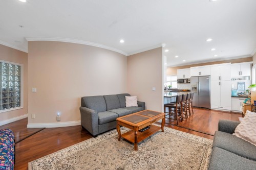 6271 Arlington Street, Vancouver, BC 