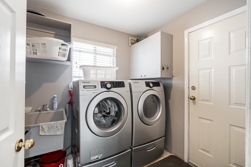 10288 Hall Avenue, Richmond, BC 