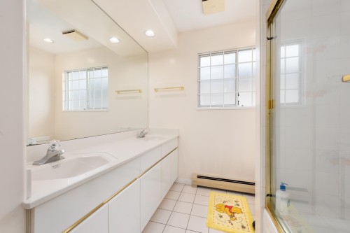 3606 Mckay Drive, Richmond, BC 