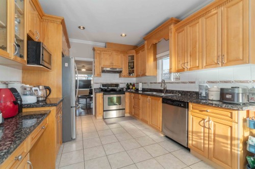 4292 Parker Street, Burnaby, BC 