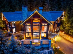 7425 Treetop Lane  Whistler, BC V8E 0E9