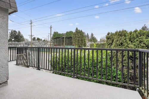 18-21555 Dewdney Trunk Road, Maple Ridge, BC 