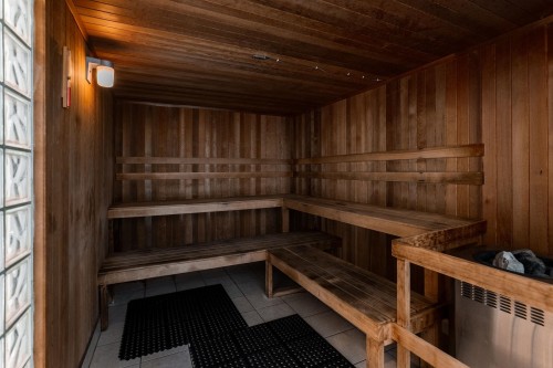 509-1327 Keith Road E, North Vancouver, BC 