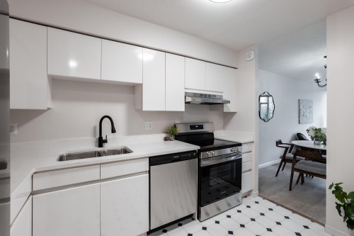 509-1327 Keith Road E, North Vancouver, BC 