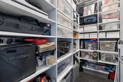 156 1St Avenue W, Vancouver, BC 