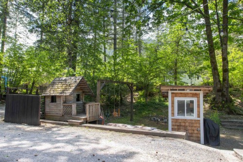 2000 Midnight Way, Squamish, BC 