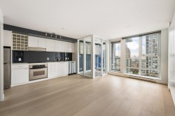 1507-602 Citadel Parade  Vancouver, BC V6B 1X2