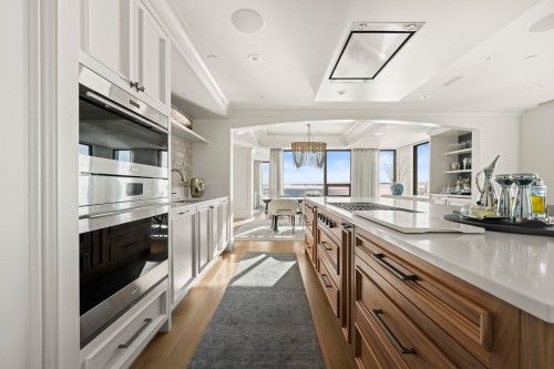 11-2250 Bellevue Avenue, West Vancouver, BC 