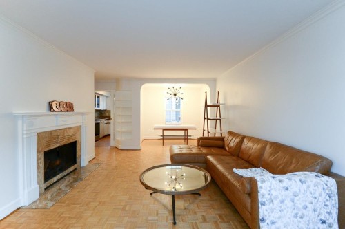 1355 7Th Avenue W, Vancouver, BC 