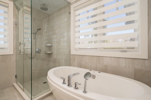 3287 38Th Avenue W, Vancouver, BC 