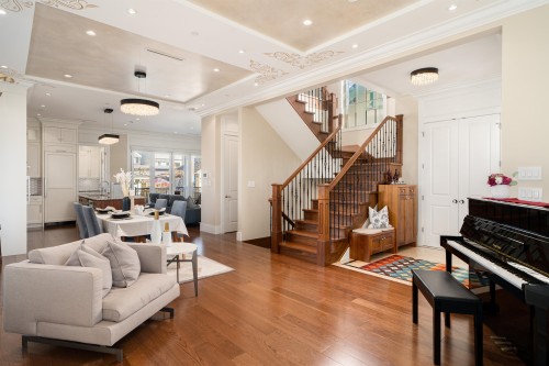 3287 38Th Avenue W, Vancouver, BC 