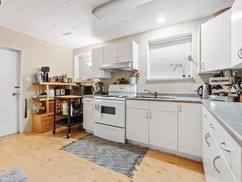 352 38Th Avenue E, Vancouver, BC 