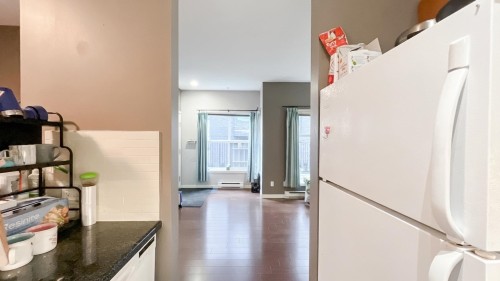 215-4155 Central Boulevard, Burnaby, BC 