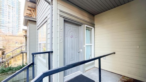 215-4155 Central Boulevard, Burnaby, BC 