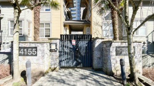 215-4155 Central Boulevard, Burnaby, BC 