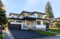 5318 4a Avenue  Delta, BC V4M 1H5