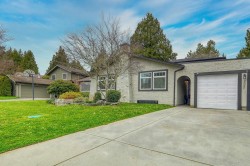 5097 Erin Way  Delta, BC V4M 1K2