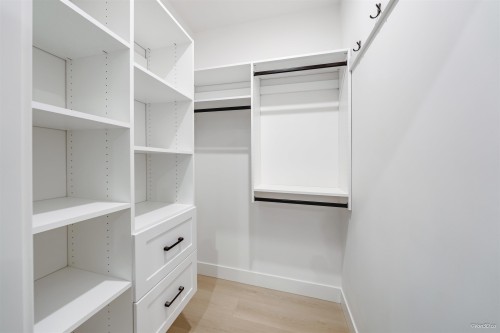 6728 Heather Street, Vancouver, BC 